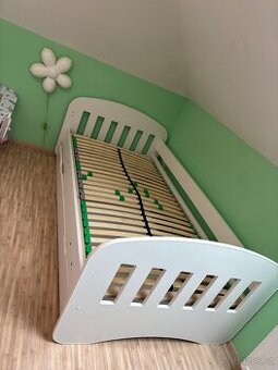 Dětská postel 180x90