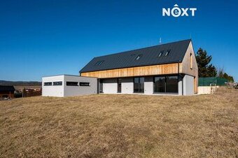 Prodej Rodinný dům, 214㎡ - 1