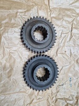 Přesuvné kolo 1 a zpatečka 4011