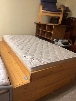 PRODÁM POSTEL-100/200 ÚLOŽNÍ PROSTOR MASIVNÍ BOROVICE