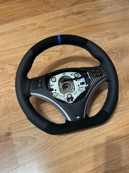 Volant BMW e81 e82 e84 e87 e88 e90 e91 e92 Mpaket multifinkí