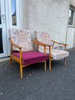 Retro křesílko v původním stavu