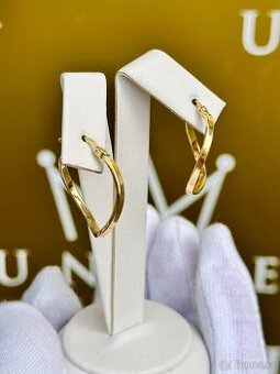 Zlaté náušnice 1,50g