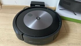 iRobot Roomba j7 - 1