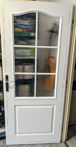 Bílé prosklené dveře, levé, 80 cm