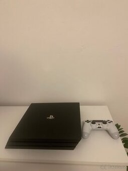 PlayStation 4 Pro 1 TB