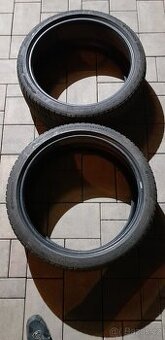 Prodám 2x zimní pneu 285/35R22 106V