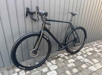 Serious Grafix Elite Gravel Bike Kolo