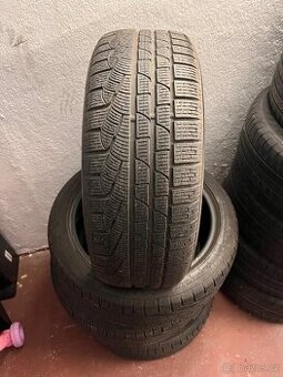 Zimní pneumatiky 225/45 R18