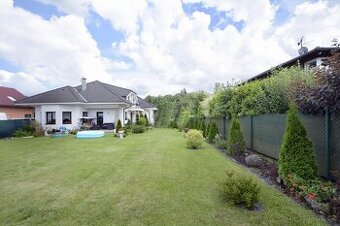 Prodej rodinného domu 300 m2, Květnice u Říčan,