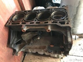 Polomotor vw,škoda,seat,audi 1.4 tsi - 1