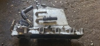 Sani saci potrubi chladic 04l129766ad audi vw skoda