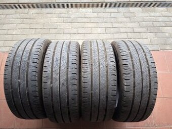 Goodyear EfficientGrip Cargo 2 235/50 R19 111/109T