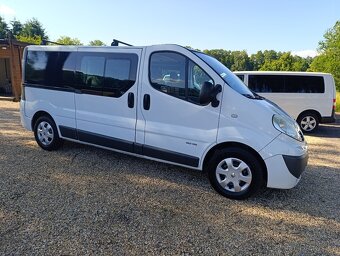 Renault Trafic 2.0 DCi long 6míst tažné klima 84kw M1