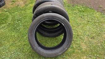 Za odvoz pneu 245/45/19 Continental Premium 6