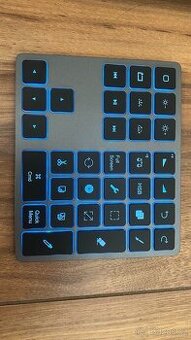 Procreate Bluetooth klávesnice pro iPad