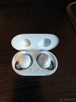 Prodám sluchátka Samsung Galaxy Buds plus