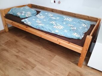 Dětská postel