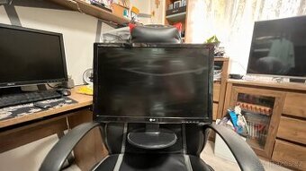 Monitor LG 24’’