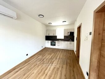 Podnájem 2+kk v přízemí novostavby, s parkovacím stáním - Ka - 1