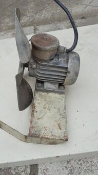 Elektromotor s větrákem