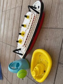 Detska plastova lod - vse