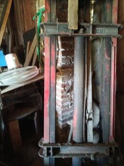 Vysokozdvižné zařízení DESTA