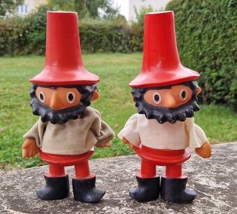 Gumový Rumcajs,mlýnek,KDN želvy,plechová káča,pejsek,formule