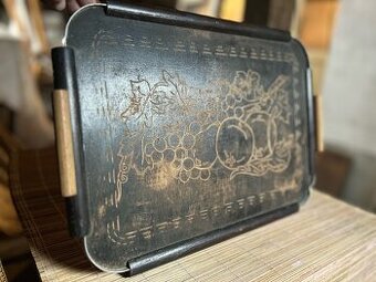 Retro dřevěný servírovací podnos tác pozůstalost