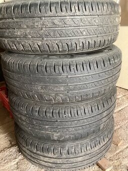 Prodám 4 pneumatiky