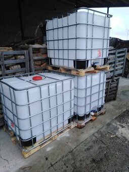 Nádrž 1000l ibc kontejner