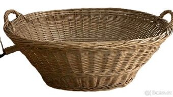 Velký proutěný koš