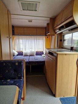 Obytný karavan(přívěs)