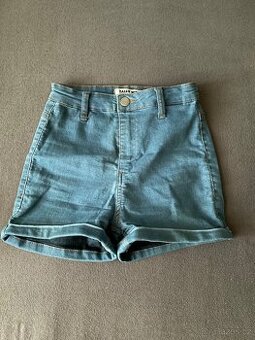 Dámské džínové kraťasy