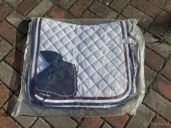 Drezurní bílá dečka s čabrakou na uši, nová