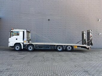 MAN TGS 35.460 8x2 / přepravník strojů / naviják