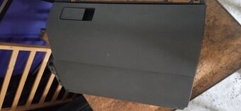 vw touran kastlík spolujezce