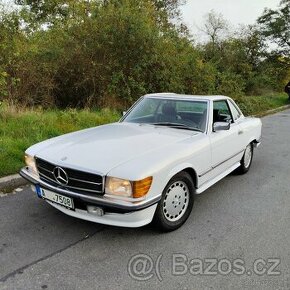 MERCEDES 500 SL w107 AMG SL500 cabrio raritní kabriolet