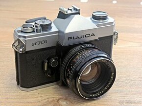 Analog Fujica ST 701 + 50mm F1,7 (M42)