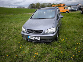 Opel Zafira 1,6 16V, 71kW, 7 míst benzín + LPG
