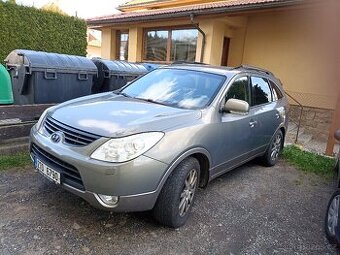 Prodám Hyundai ix55 3.0crdi ...7 mistne