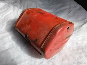 Kastlík včetně víčka Jawa 23 Mustang