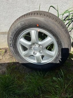 Hyundai Tucson 235/60R16