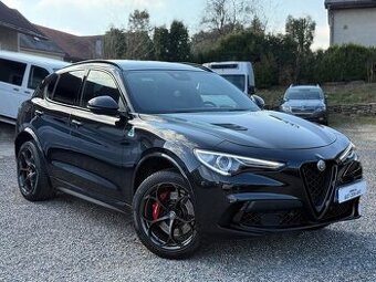Alfa Romeo Stelvio 2.9T 510ps 29tkm/1.maj/stav nového/