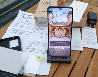 Motorola G84 - 5G 12GB RAM, 256GB,obal, prodloužená záruka