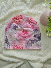 Handmade cepice ruzicky