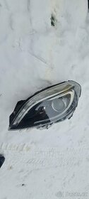 Mercedes B w246  levé led světlo