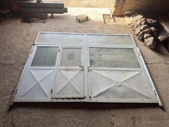 Vrata - Š 400 x V 300 cm - 1