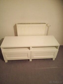 TV stolek se zásuvkami, bílá/Hanviken/Stubbarp bílá, 120x42x