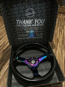 Sportovní volant NRG s pevnou nábou